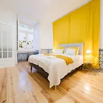 Apartment Heart Of Luxe For 10 Lissabon