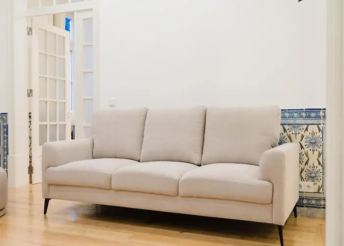 Heart Of Lisbon Luxe Stay For 10 *