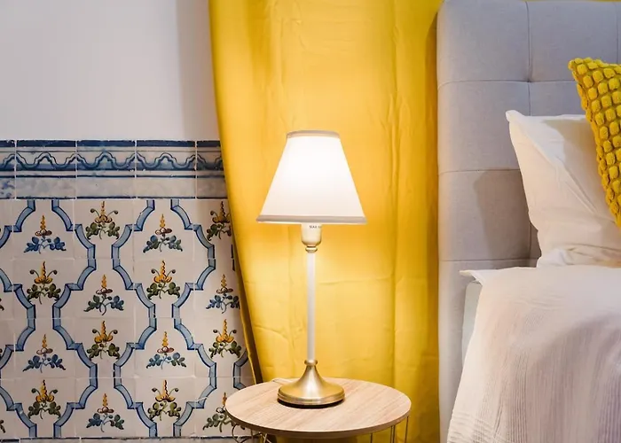 Heart Of Lisbon Luxe Stay For 10 Διαμέρισμα *