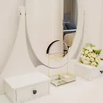 Heart Of Luxe For 10 *