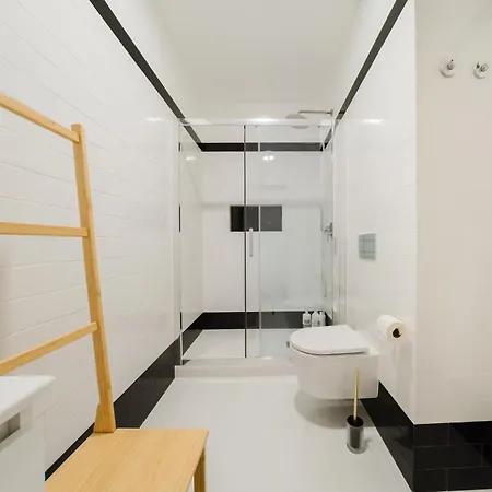 Heart Of Lisbon Luxe Stay For 10 Apartamento