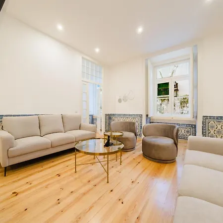 Heart Of Lisbon Luxe Stay For 10 Apartamento *