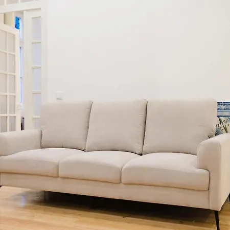 Heart Of Lisbon Luxe Stay For 10 *