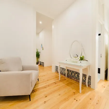 Apartamento Heart Of Lisbon Luxe Stay For 10 *