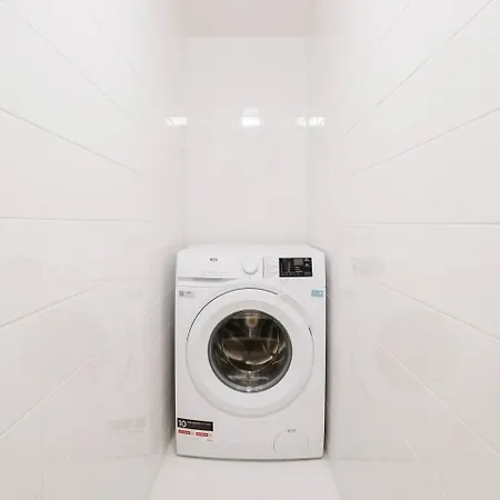 Heart Of Lisbon Luxe Stay For 10 * Lisboa