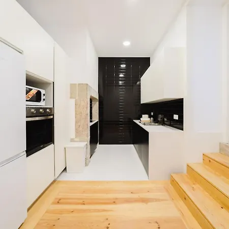 Heart Of Lisbon Luxe Stay For 10 Apartamento *
