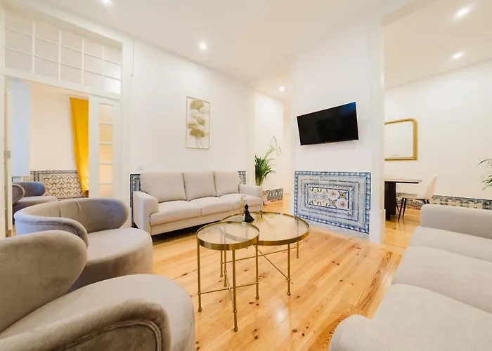 Apartment Heart Of Lisbon Luxe Stay For 10