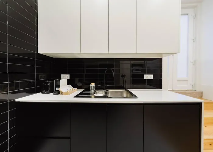 Apartment Heart Of Lisbon Luxe Stay For 10