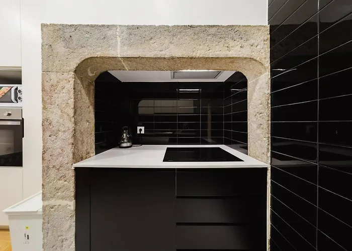 Heart Of Lisbon Luxe Stay For 10 Lisbon