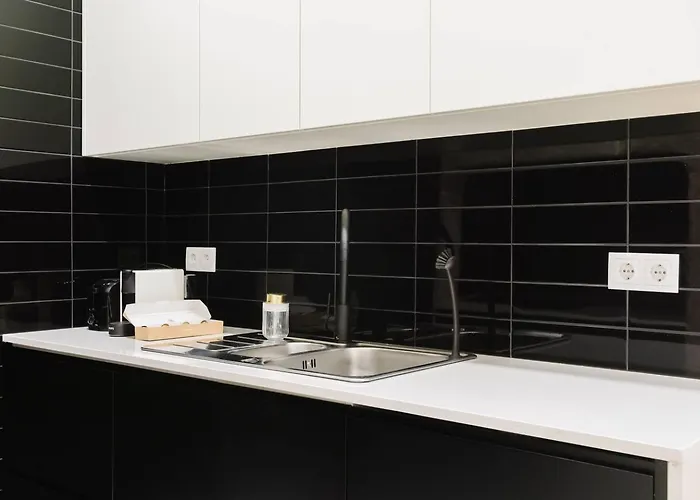 Heart Of Lisbon Luxe Stay For 10 Apartment *