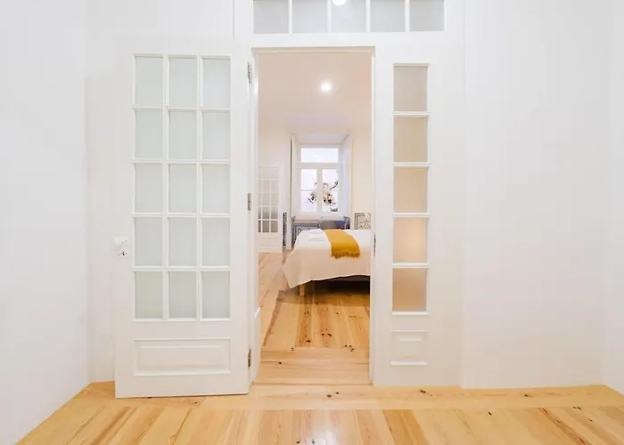 Heart Of Lisbon Luxe Stay For 10 * Lissabon