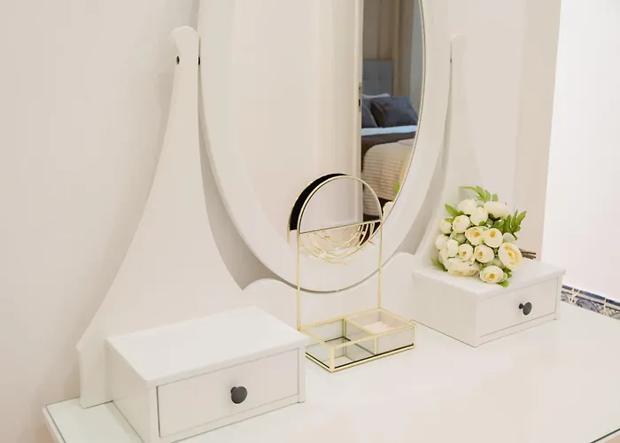 Heart Of Lisbon Luxe Stay For 10 *